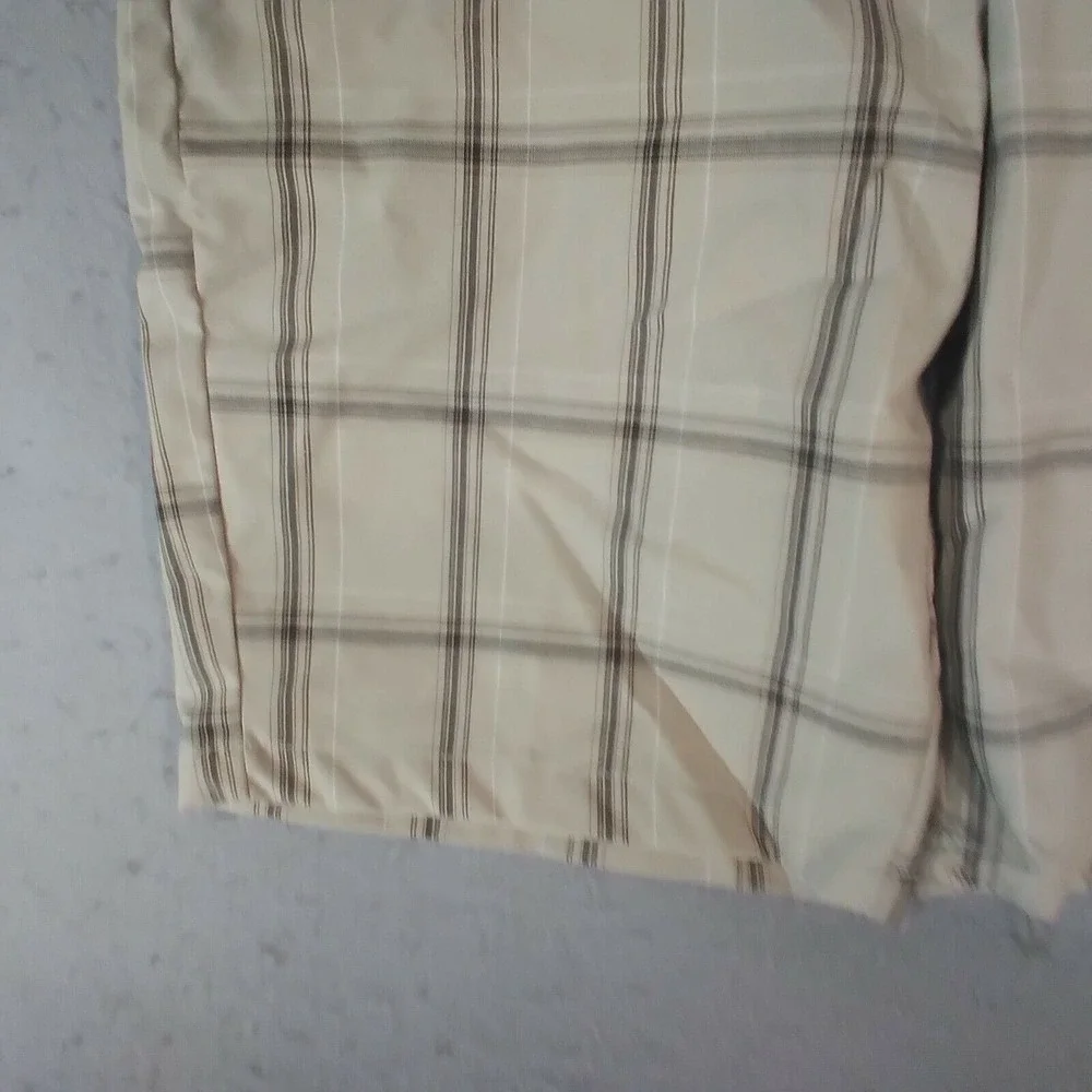 Burnside shorts youth boys size 18 tan beige plaid lightweight cotton NEW
